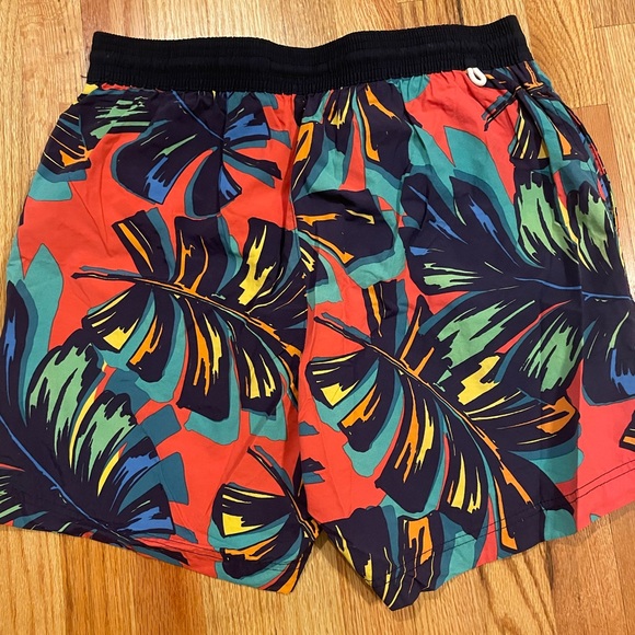 Tommy Hilfiger Men's Leaf Print Swim Trunks Multicolor - Picture 5 of 5